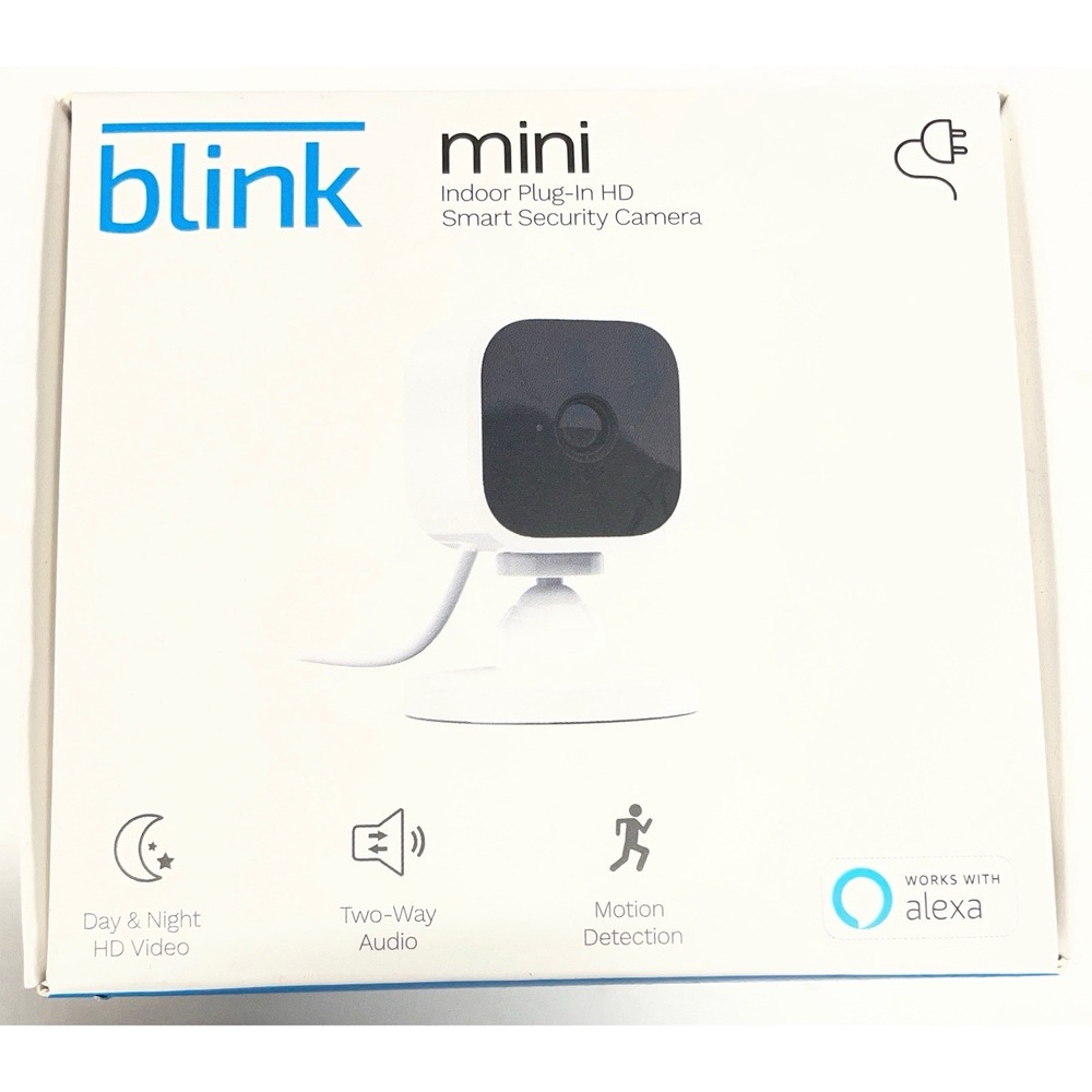 Blink Mini Indoor Plug-In HD‎ Smart Security Camera